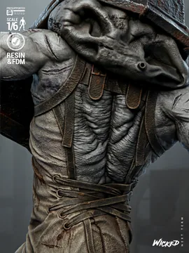 Pyramid Head Sculpture thumbnail 5