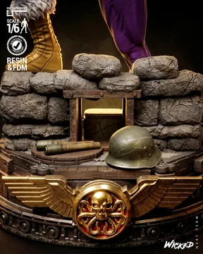 Baron Sculpture thumbnail 6
