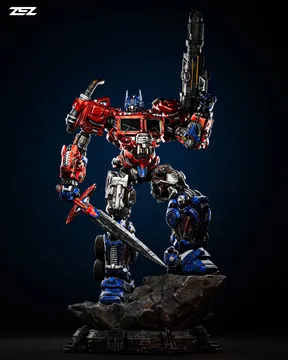 Optimus Prime Sculpture thumbnail 1