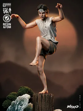 Larusso Sculpture thumbnail 2