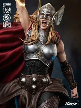 The Mighty Thor Sculpture thumbnail 3