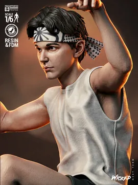 Larusso Sculpture thumbnail 5