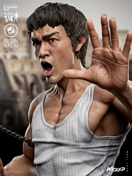 Bruce Lee Bust thumbnail 3