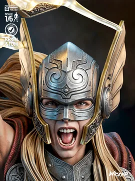 The Mighty Thor Sculpture thumbnail 5