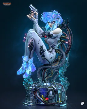 Motoko Sculpture thumbnail 1