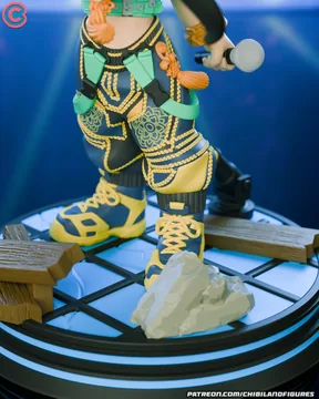 Zoey Sculpture thumbnail 5
