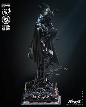 The Crow Sculpture thumbnail 2