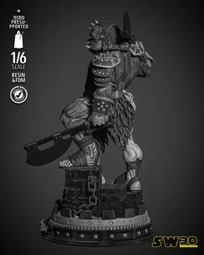 Gamorrean Guard Sculpture thumbnail 3