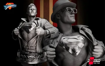 Superman Bust thumbnail 1