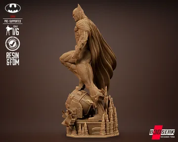 Batman Sculpture thumbnail 3