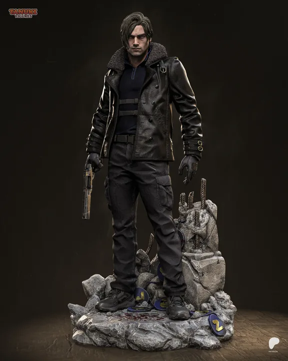 Leon Sculpture