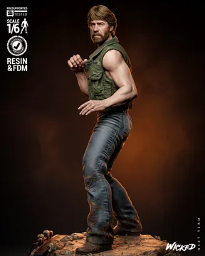 Chuck Norris Sculpture thumbnail 2