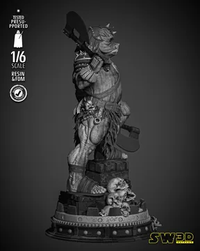 Gamorrean Guard Sculpture thumbnail 4