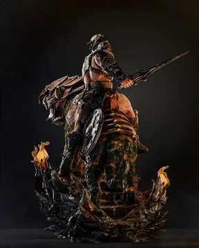 He man Sculpture thumbnail 4