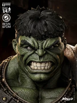 Hulk Bust thumbnail 4