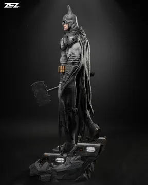 Batman Sculpture thumbnail 3