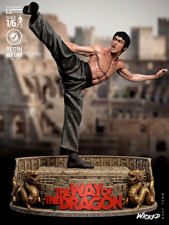 Bruce Lee Sculpture