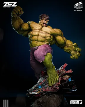 Hulk Sculpture thumbnail 3