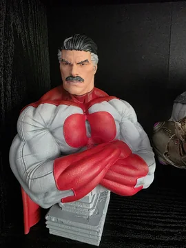 Omni-Man Bust thumbnail 1