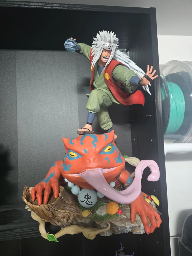 Jiraiya Sculpture